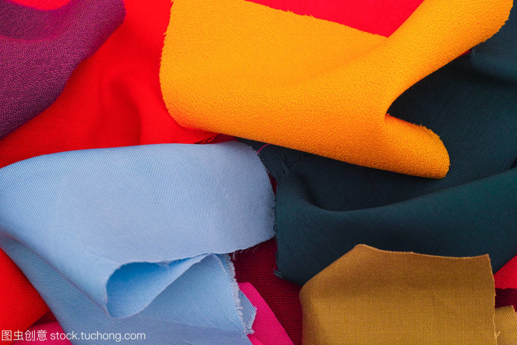 有色纺织品碎片的化工产品化 从废弃到高值利用的转型之路